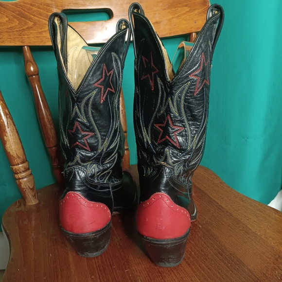 SOLD 90s Vintage Womens Mid Calf Red & Black Star Western Cowboy Boot USA Sz 7 - Picture 4 of 9